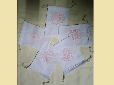 slide 三八节的礼物——绘图布袋